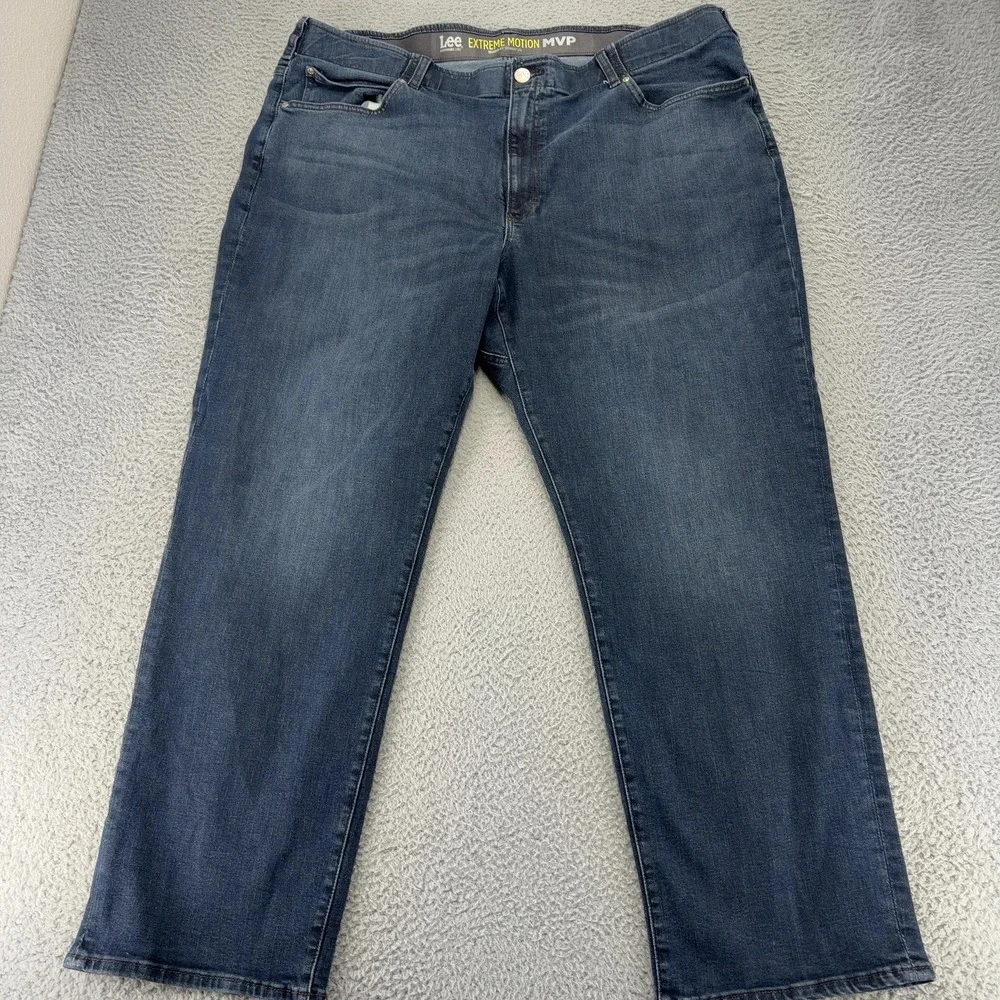 Lee Extreme Motion MVP Jeans Mens 48x32 Blue Denim Relaxed Fit Straight Leg